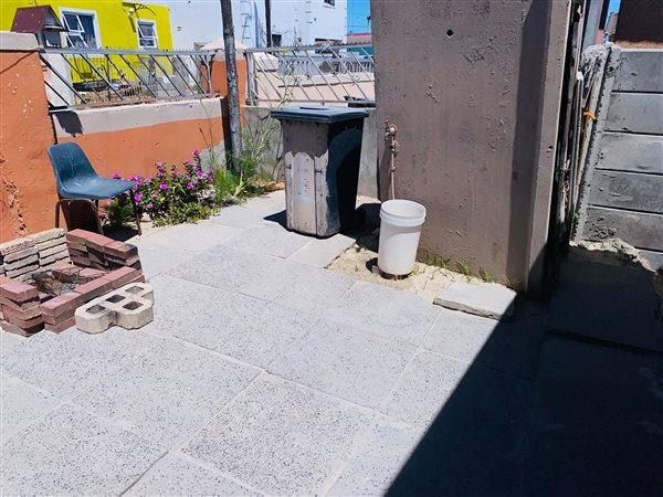3 Bedroom Property for Sale in Harare Western Cape